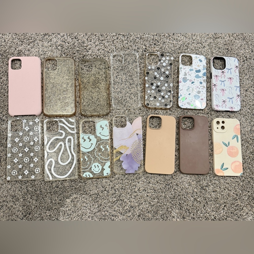 Bundle of iPhone 13 phone cases